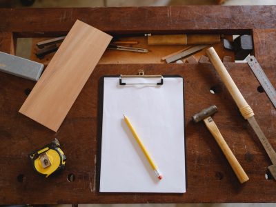 invalzaag of afkortzaag