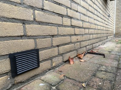 Waarom een kruipruimte ventilatie plaatsen?