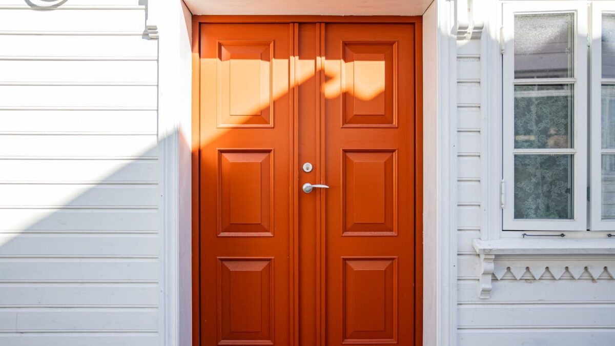 Functionele details die deuren veiliger én stijlvoller maken