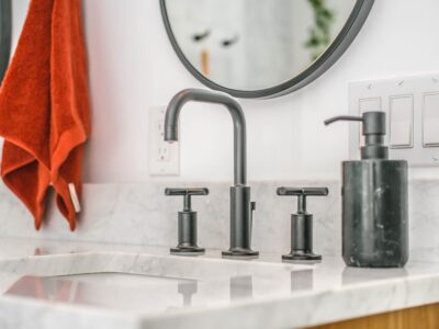 Stralende voegen: zo maak je tegelvoegen echt schoon