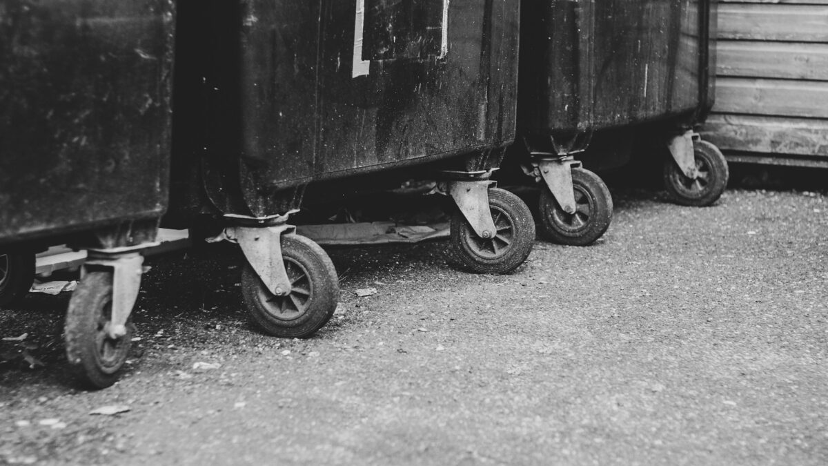 Alles wat je moet weten over het huren van een afvalcontainer