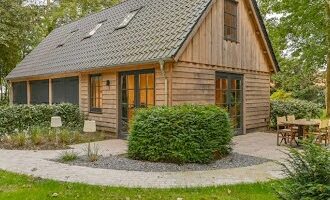 De kapschuur als multifunctioneel bijgebouw: technische aspecten en constructie