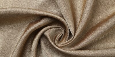 Warme bruine gordijnen: natuurlijke sfeer en rust in huis